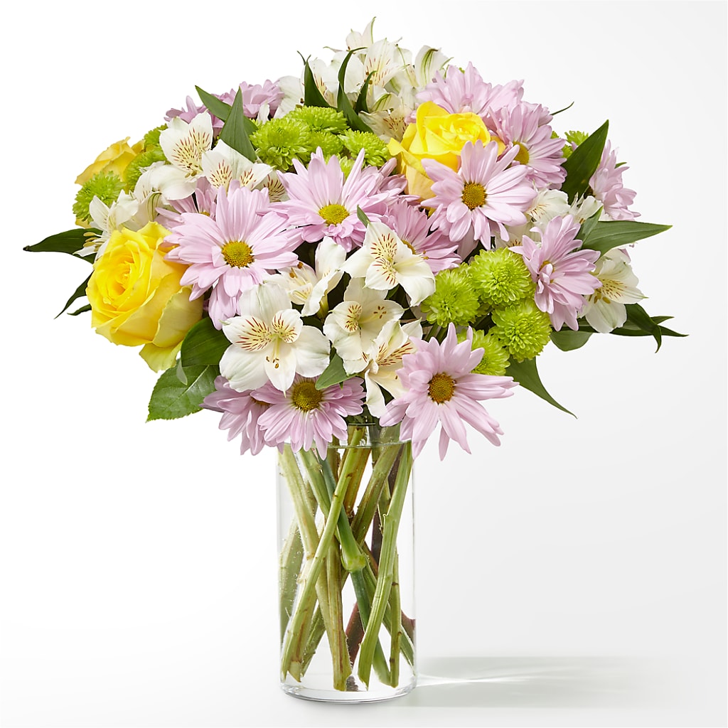 Sweet Spring Delight Bouquet – Charlynda Fleuriste, Sherbrooke PQ