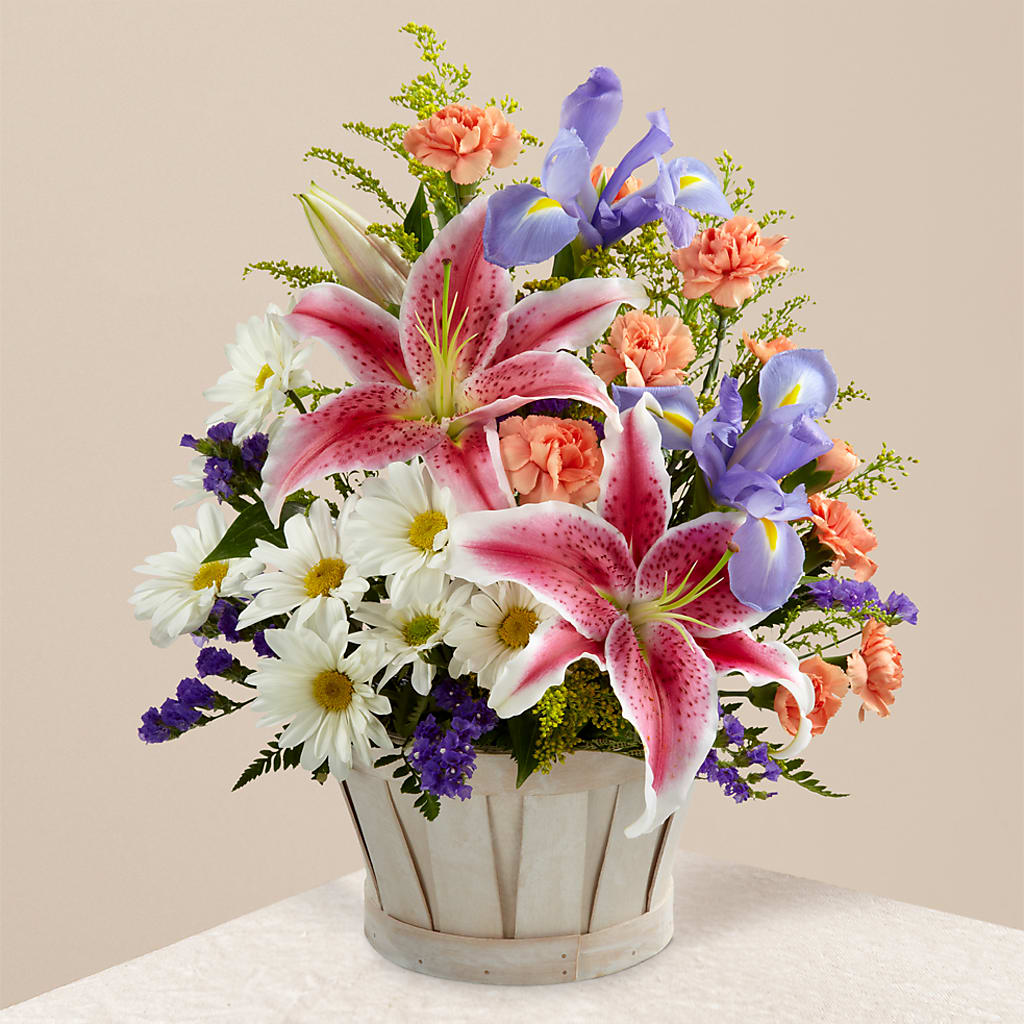 The Wondrous Nature Bouquet – Charlynda Fleuriste, Sherbrooke PQ