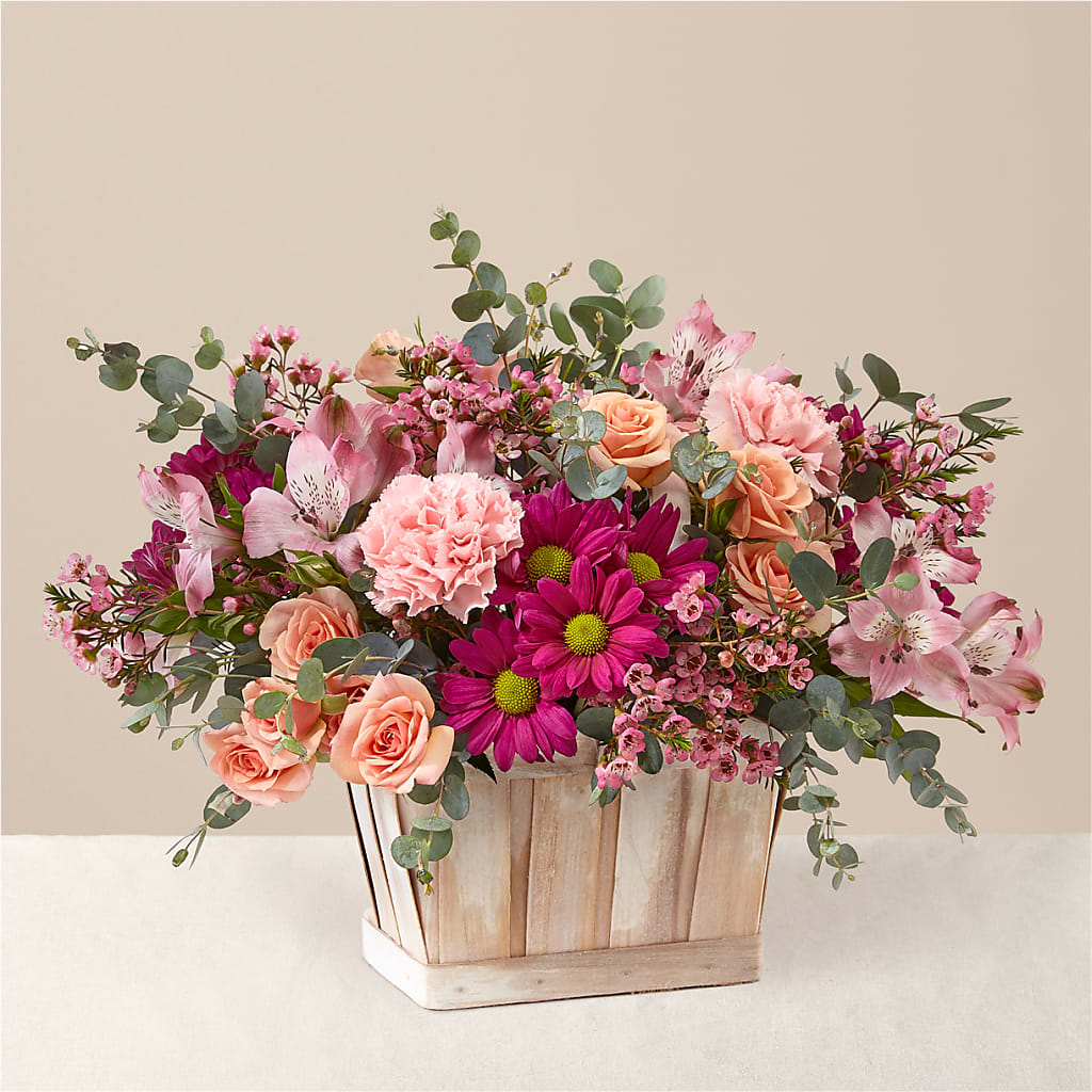 Garden Glam Bouquet – Charlynda Fleuriste, Sherbrooke PQ