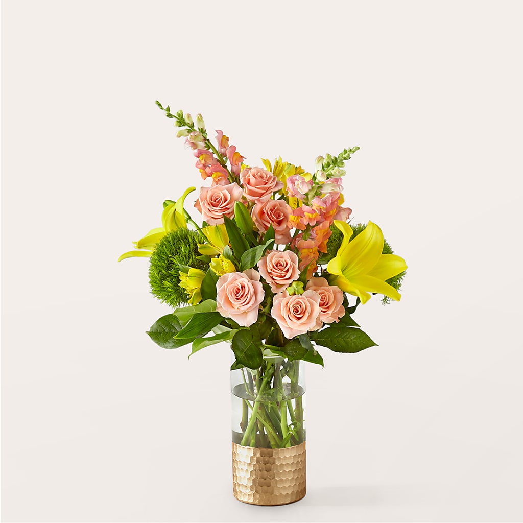 Getaway Bouquet – Charlynda Fleuriste, Sherbrooke PQ