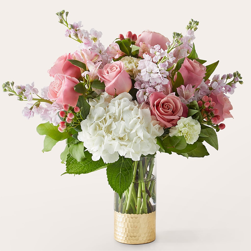 Little Luxuries Bouquet – Charlynda Fleuriste, Sherbrooke PQ