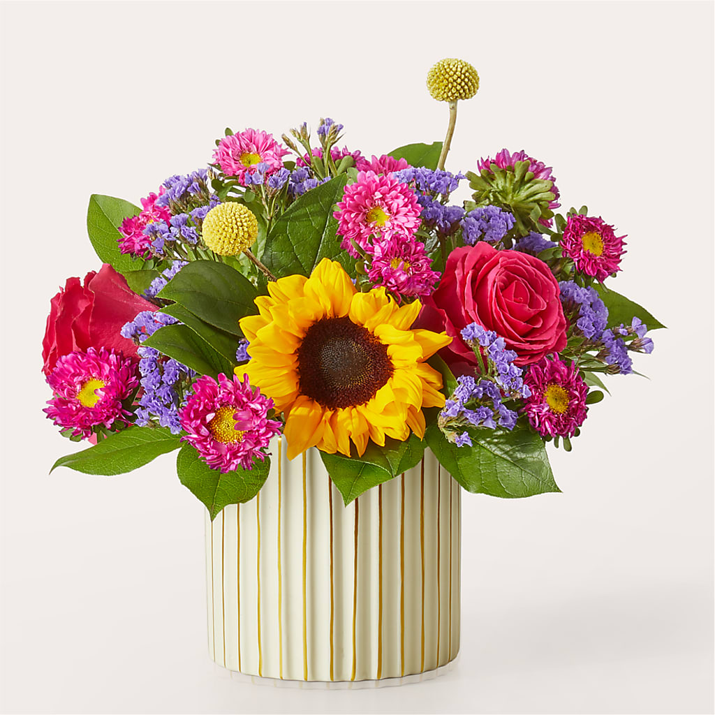 Bubbly Bouquet – Charlynda Fleuriste, Sherbrooke PQ