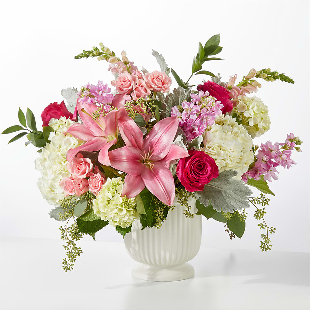 Antique Shopping Bouquet – Charlynda Fleuriste, Sherbrooke PQ