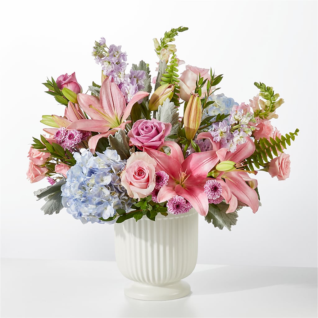 Wonderland Bouquet – Charlynda Fleuriste, Sherbrooke PQ
