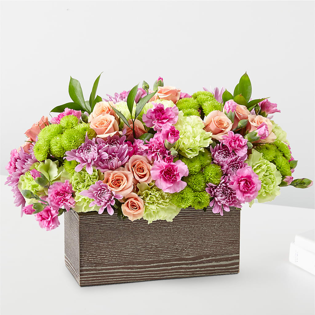 Simple Charm Bouquet – Charlynda Fleuriste, Sherbrooke PQ