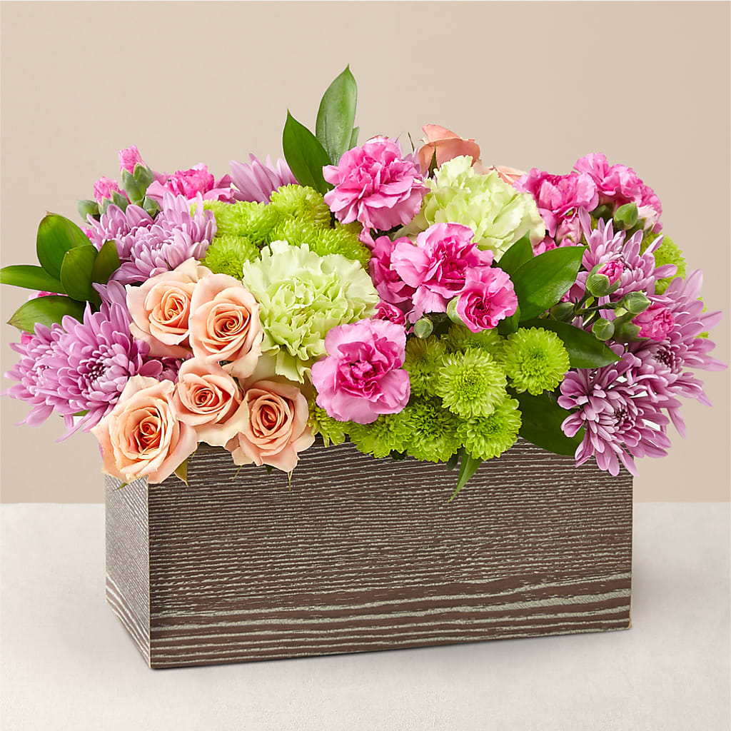 Simple Charm Bouquet – Charlynda Fleuriste, Sherbrooke PQ