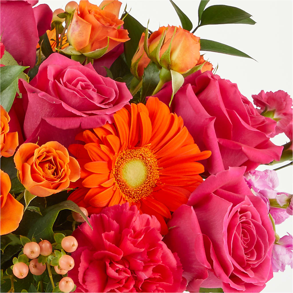 Florist Designed Mixed Bouquet – Charlynda Fleuriste, Sherbrooke PQ