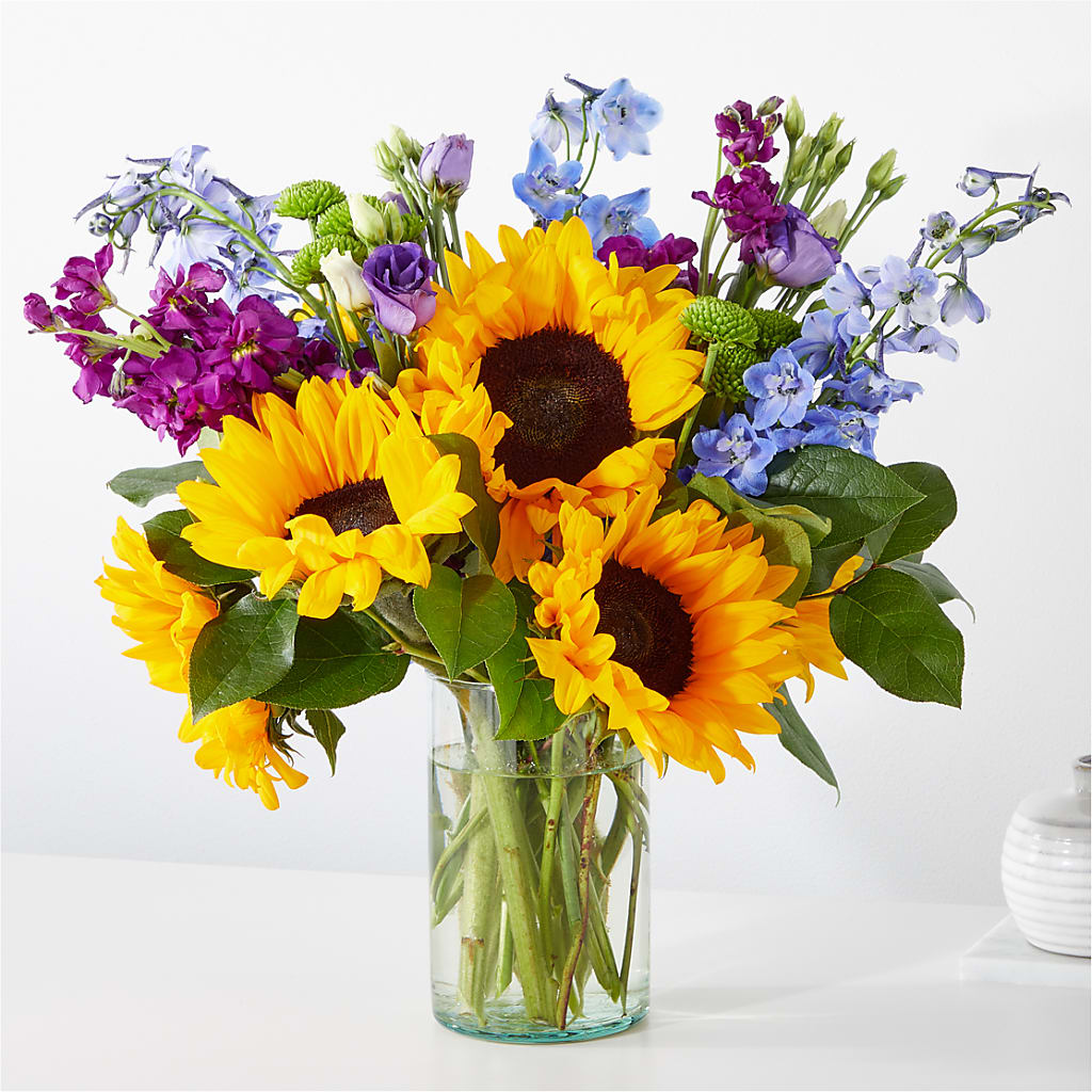 Catching Rays Bouquet – Charlynda Fleuriste, Sherbrooke PQ