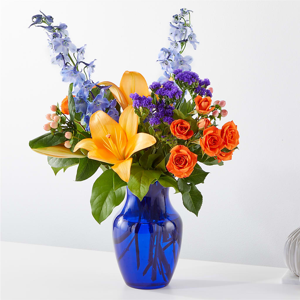 Radiant Citrus Bouquet – Charlynda Fleuriste, Sherbrooke PQ