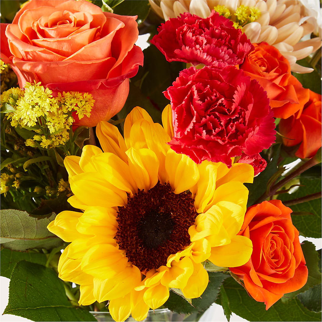 Sweater Season - A Florist Original – Charlynda Fleuriste, Sherbrooke PQ