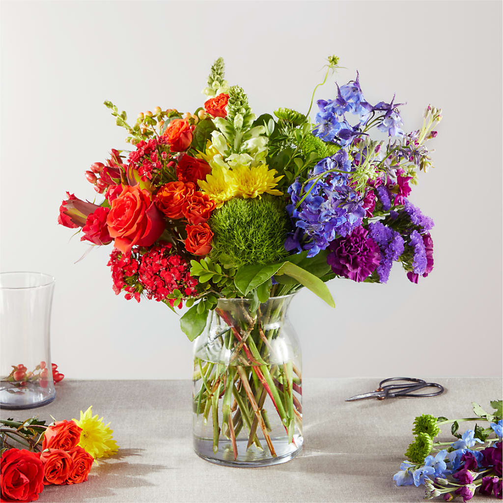 Summer Spectra - A Florist Original – Charlynda Fleuriste, Sherbrooke PQ