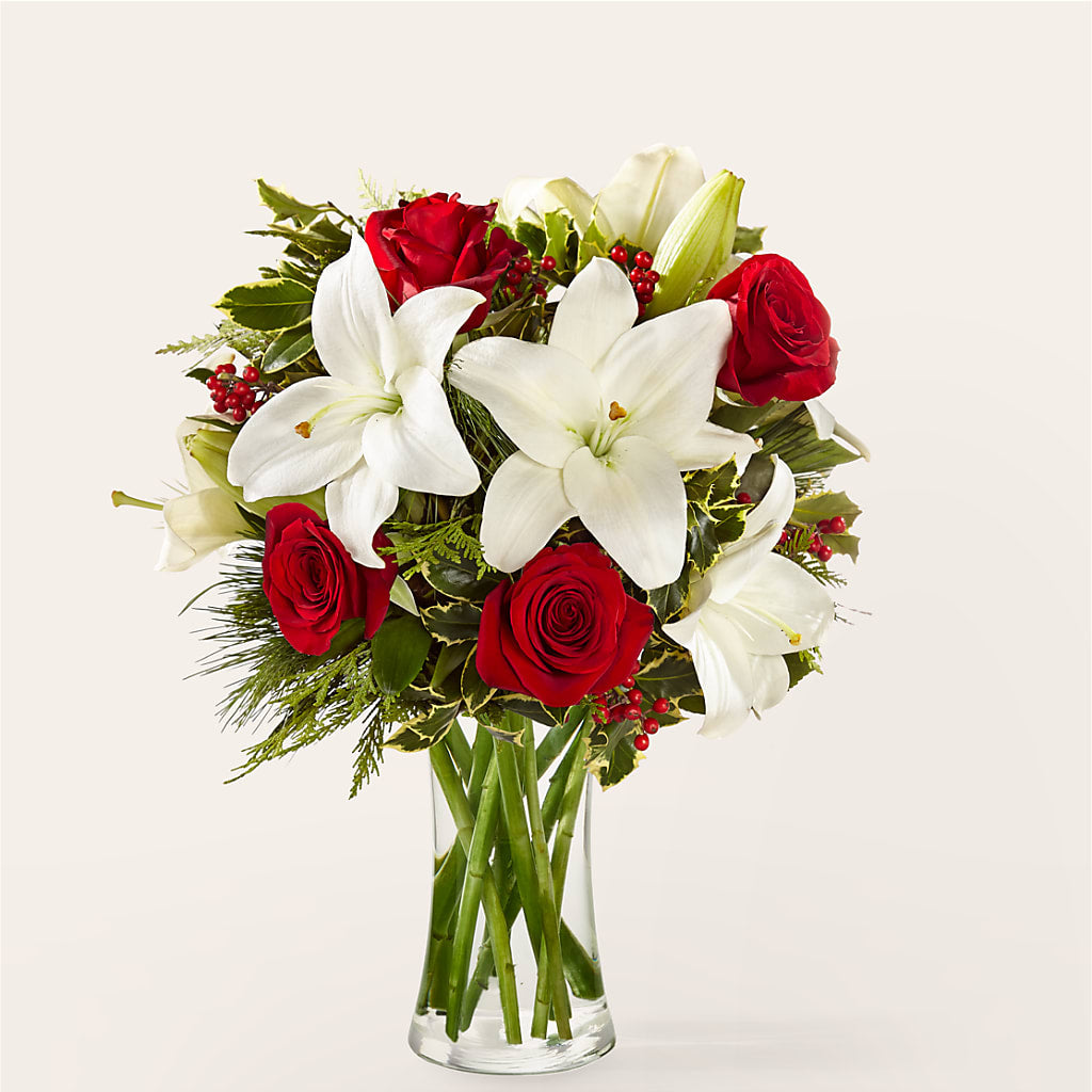 Sparkling Snowflakes Bouquet – Charlynda Fleuriste, Sherbrooke PQ