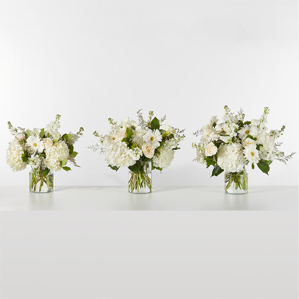 Sun-drenched Blooms Box Bouquet – Charlynda Fleuriste, Sherbrooke PQ
