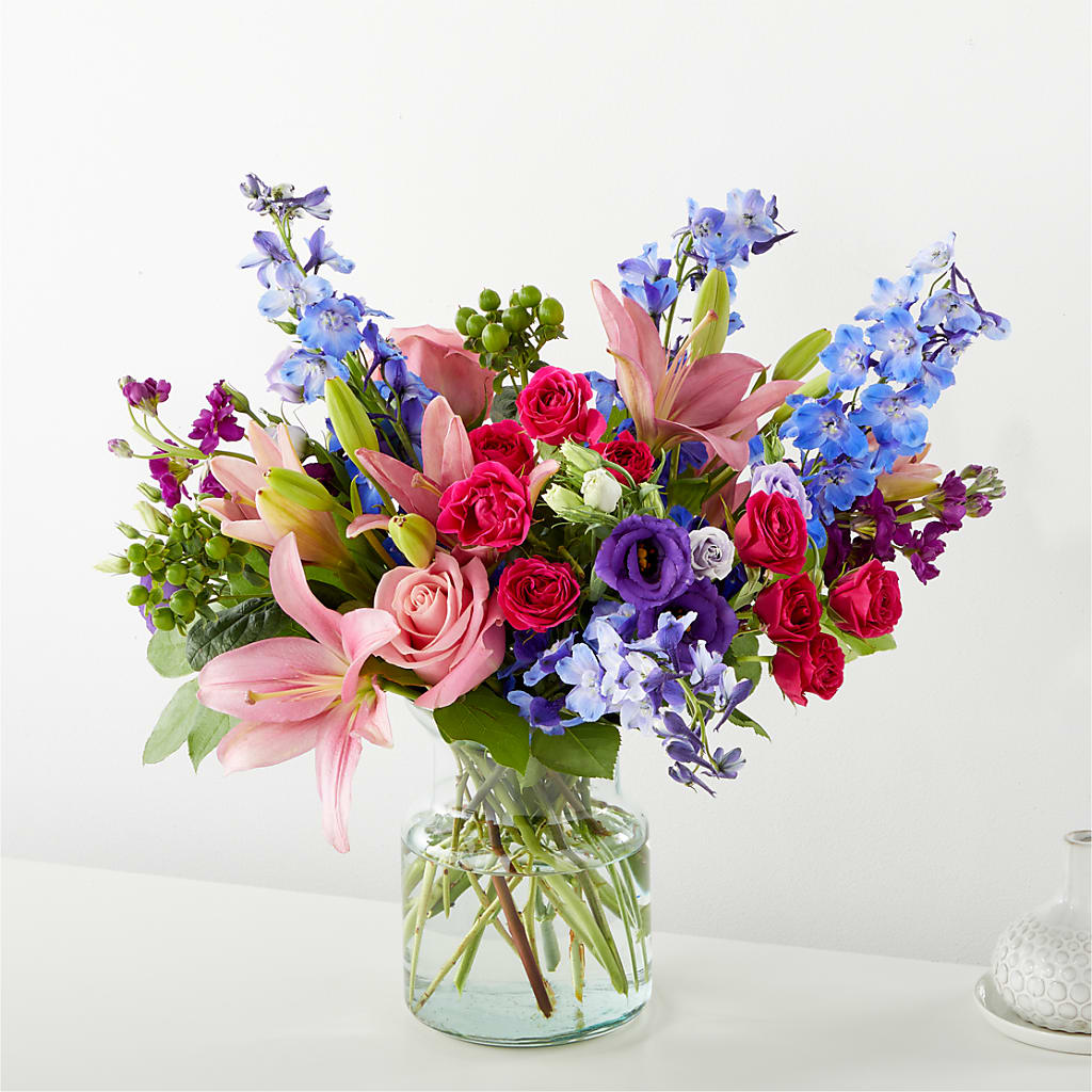 Breezy Meadows Bouquet – Charlynda Fleuriste, Sherbrooke PQ