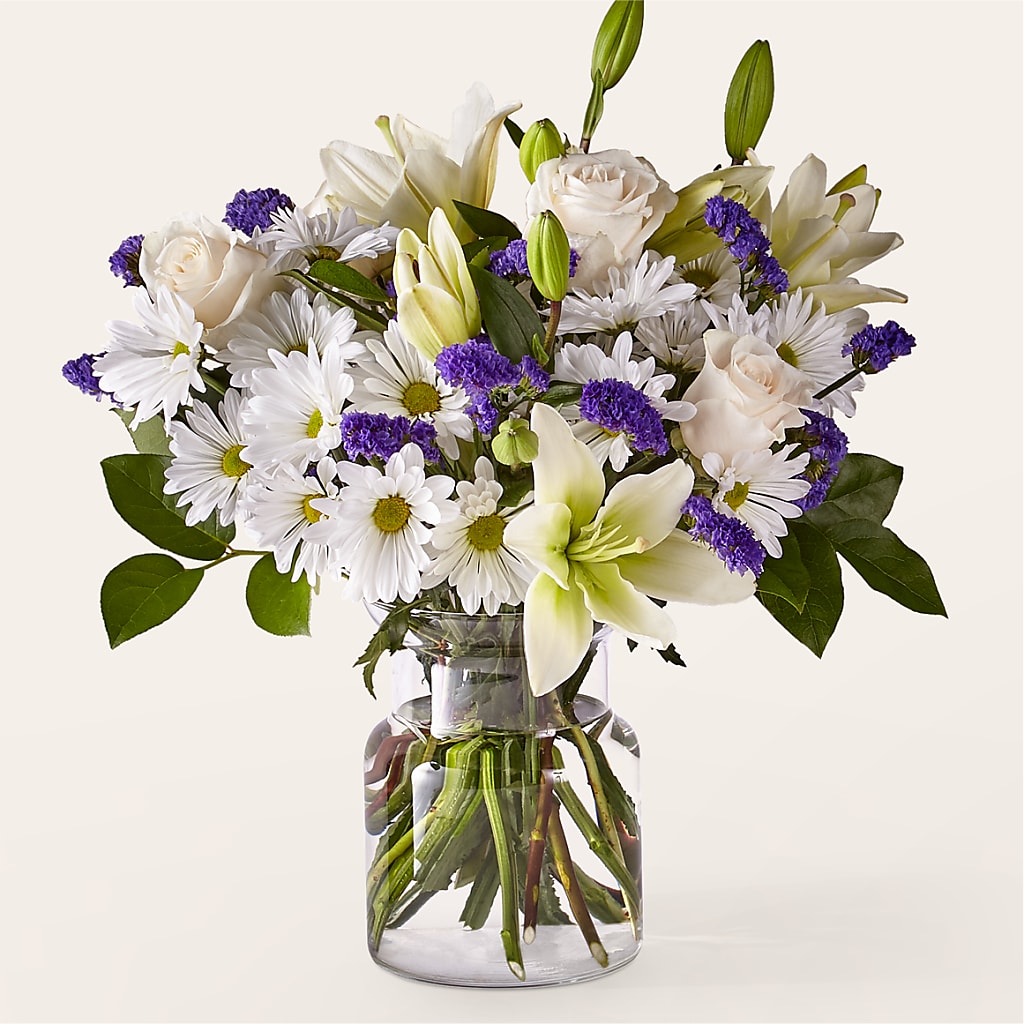 Beyond Blue Bouquet – Charlynda Fleuriste, Sherbrooke PQ