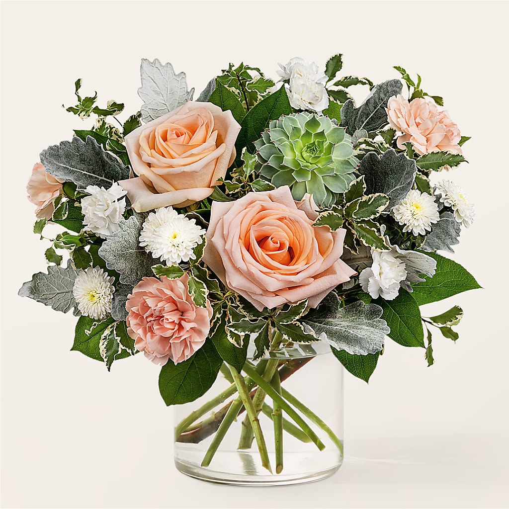 Sweet Tea Bouquet – Charlynda Fleuriste, Sherbrooke PQ