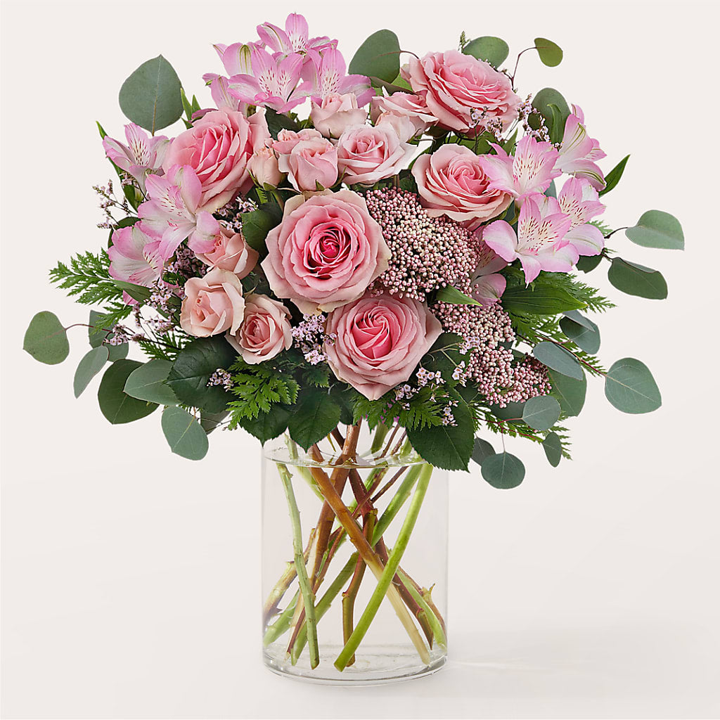 Sweetheart Bouquet – Charlynda Fleuriste, Sherbrooke PQ