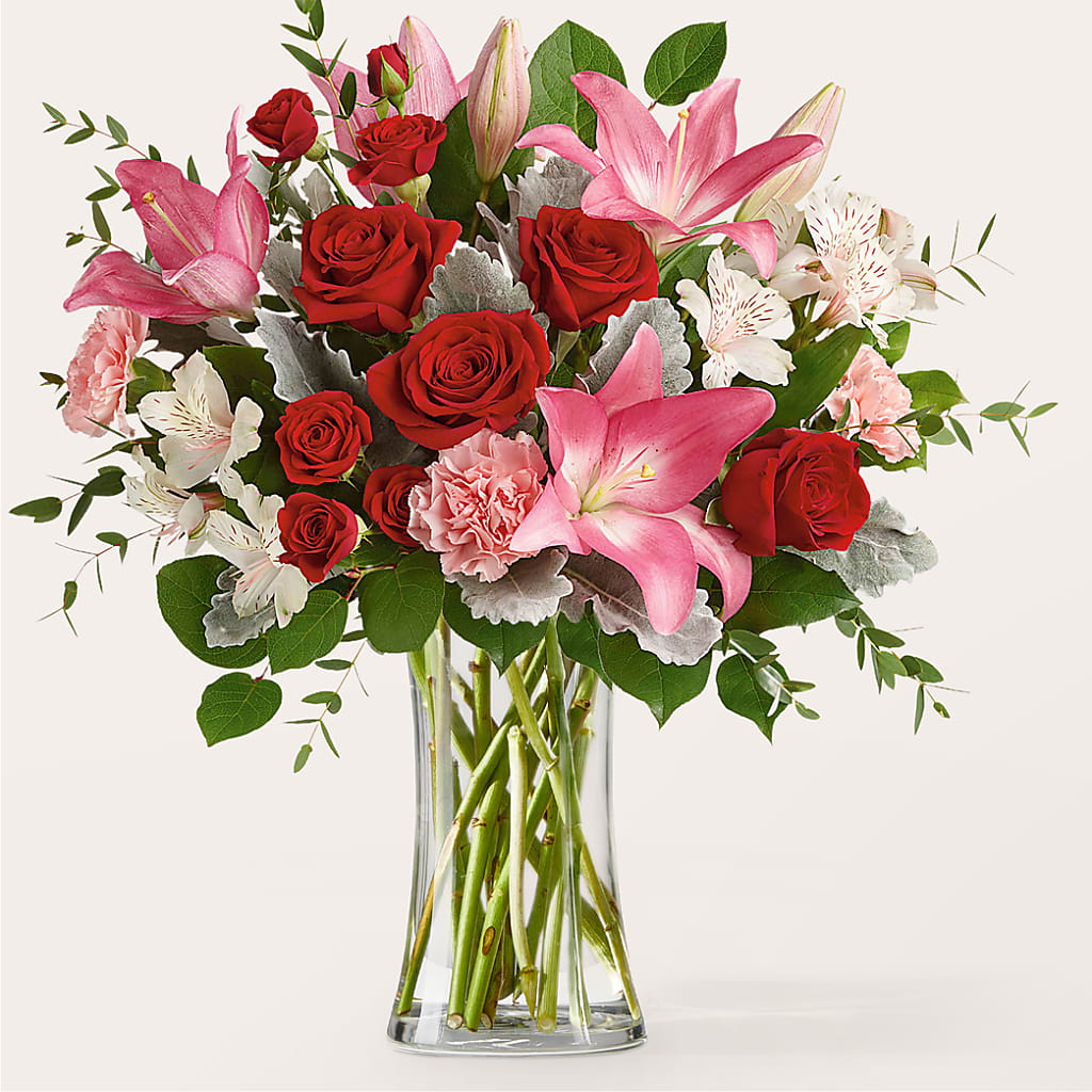 Everything to Me Bouquet – Charlynda Fleuriste, Sherbrooke PQ