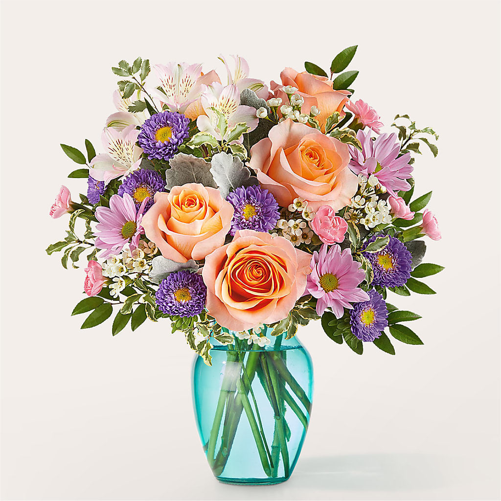 Soft Melody Bouquet – Charlynda Fleuriste, Sherbrooke PQ