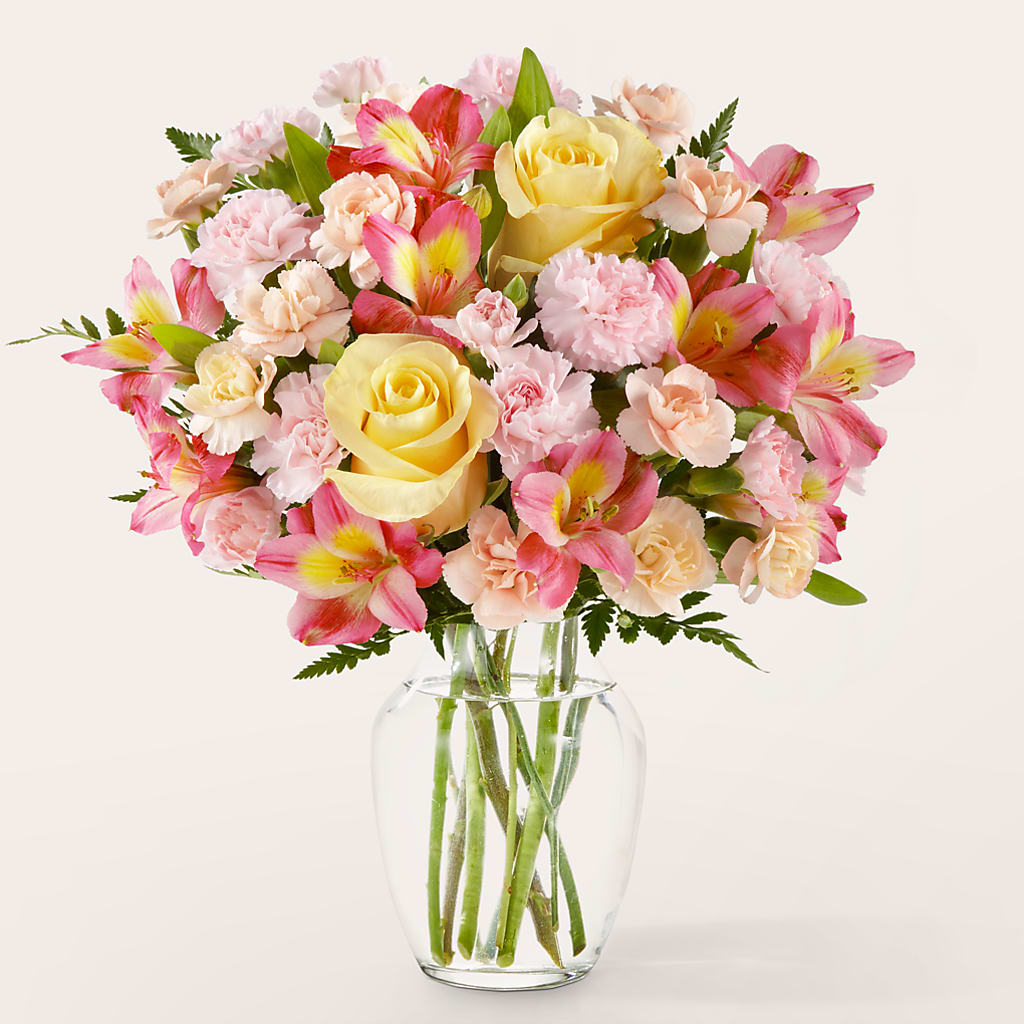 Just Lovely Bouquet – Charlynda Fleuriste, Sherbrooke PQ