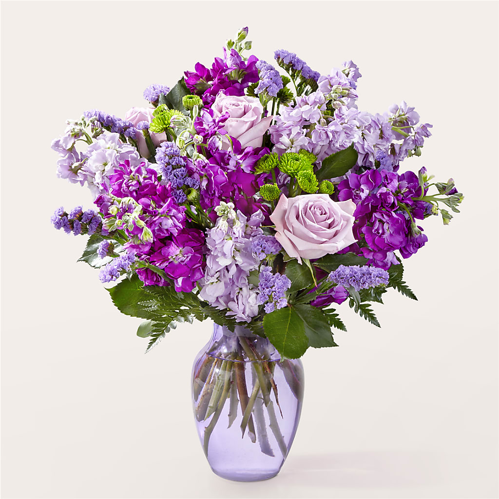 Grapeful Bouquet – Charlynda Fleuriste, Sherbrooke PQ
