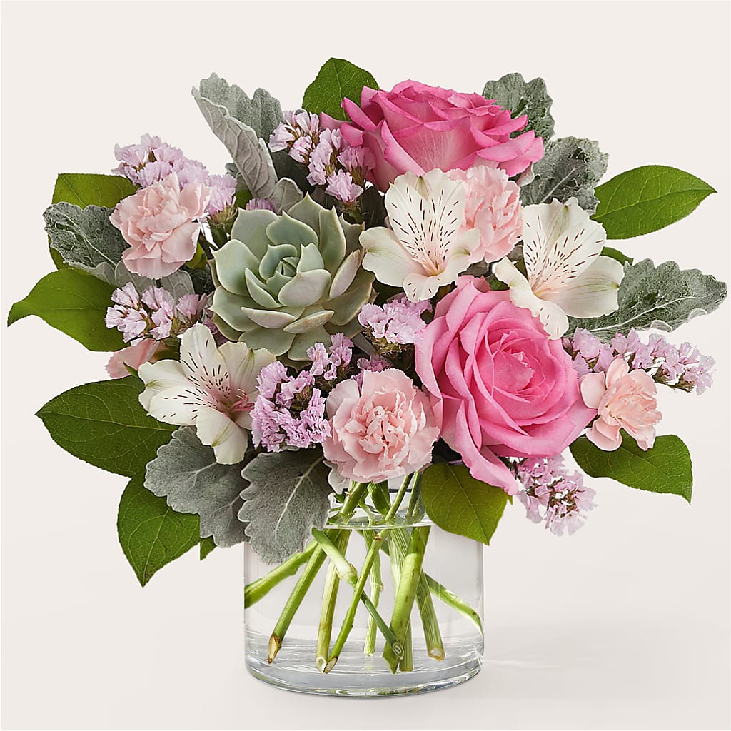 Dusty Rose Bouquet – Charlynda Fleuriste, Sherbrooke PQ
