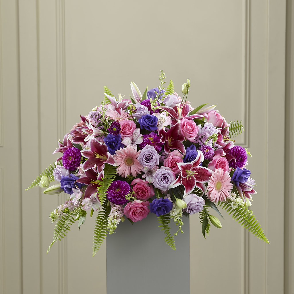 Fare Thee Well Pedestal – Charlynda Fleuriste, Sherbrooke PQ