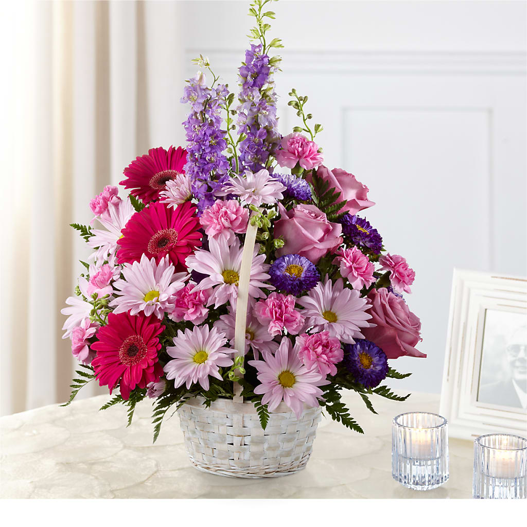 Pastel Peace Basket – Charlynda Fleuriste, Sherbrooke PQ