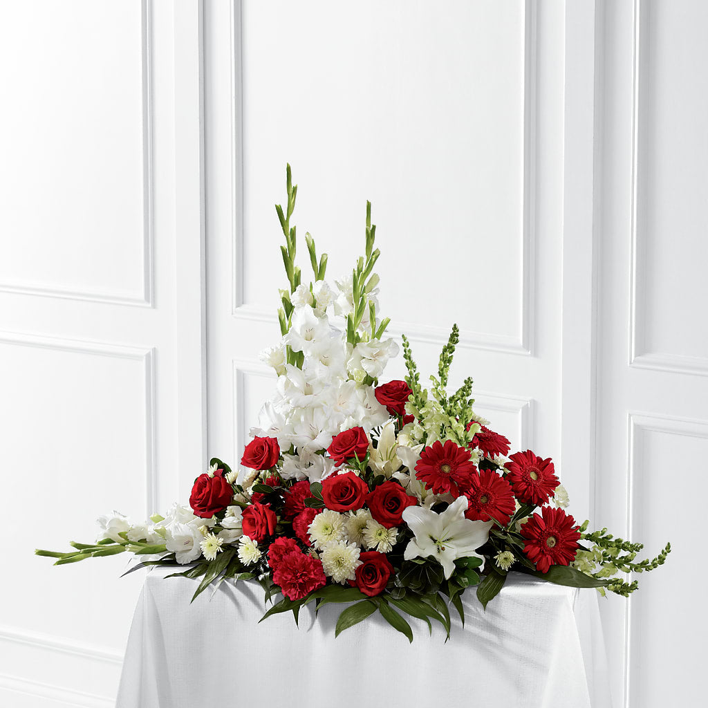 Crimson & White Arrangement – Charlynda Fleuriste, Sherbrooke PQ