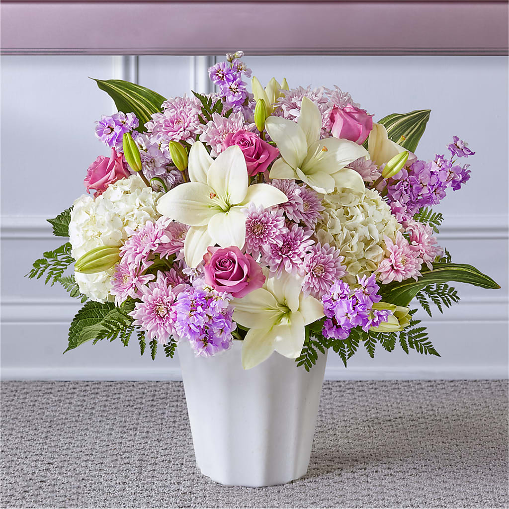 Heaven Sent Floor Basket – Charlynda Fleuriste, Sherbrooke PQ
