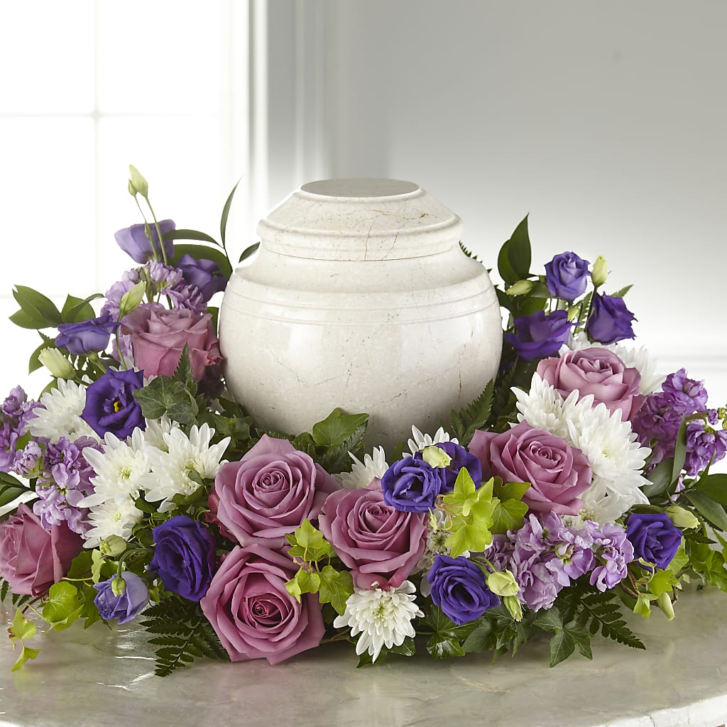 Blooming Sympathy Cremation Adornment – Charlynda Fleuriste, Sherbrooke PQ