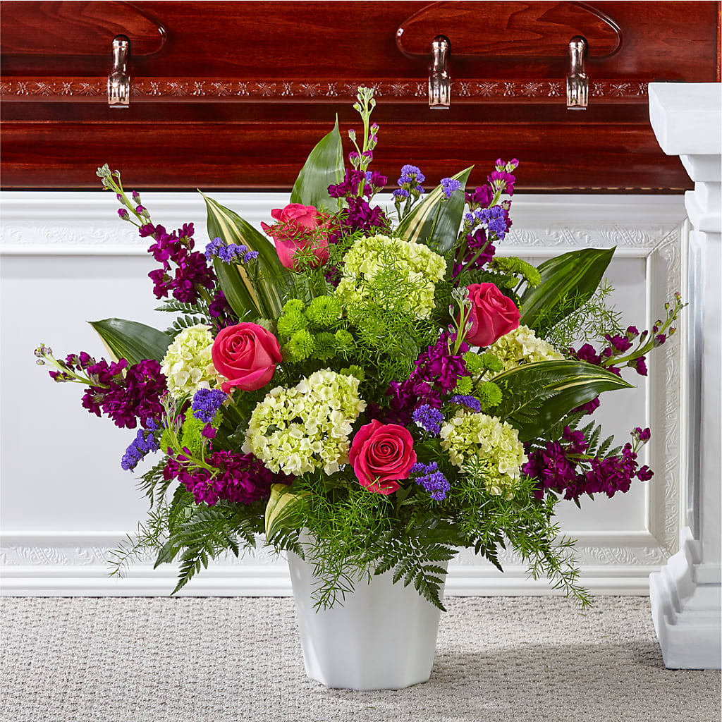 Beautiful Horizons Floor Basket – Charlynda Fleuriste, Sherbrooke PQ