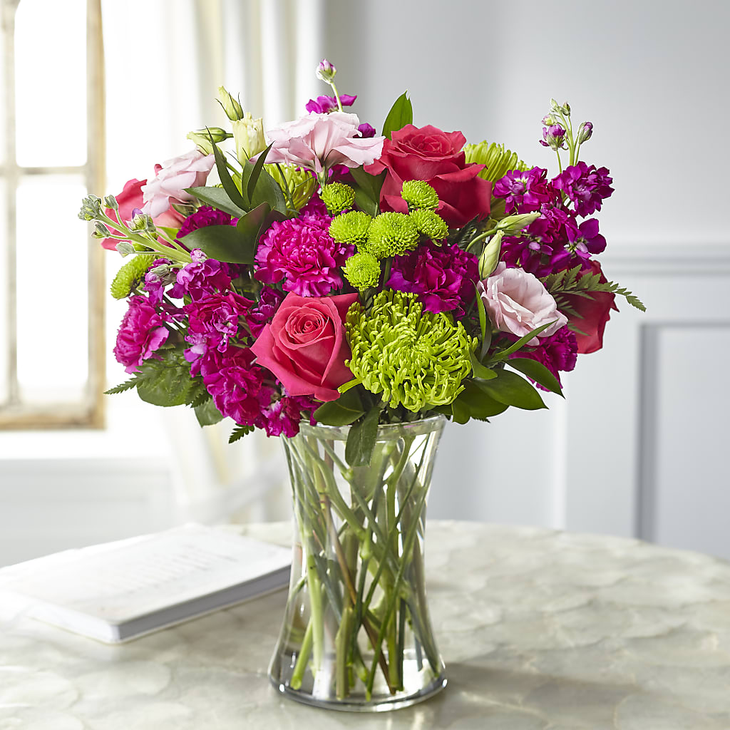 Everlasting Embrace Bouquet – Charlynda Fleuriste, Sherbrooke PQ