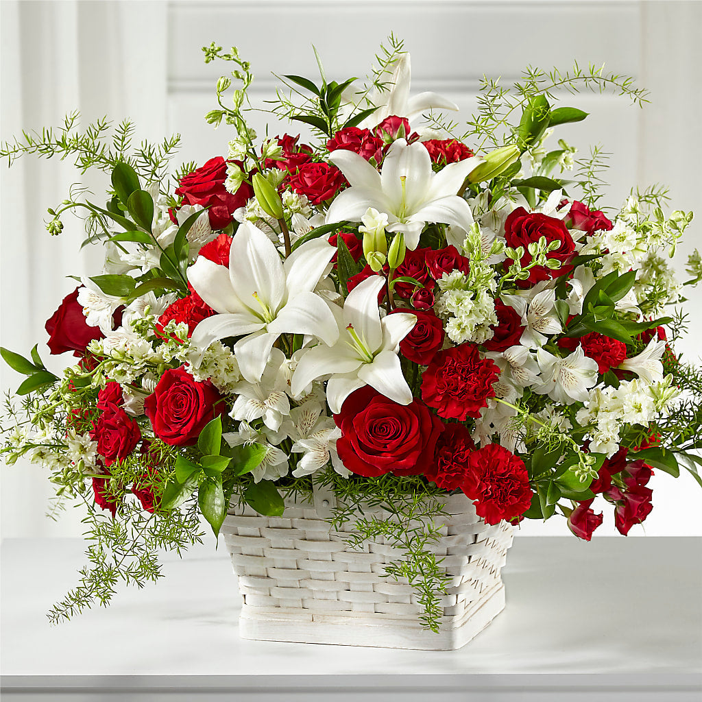 Sentiments of Love Arrangement – Charlynda Fleuriste, Sherbrooke PQ