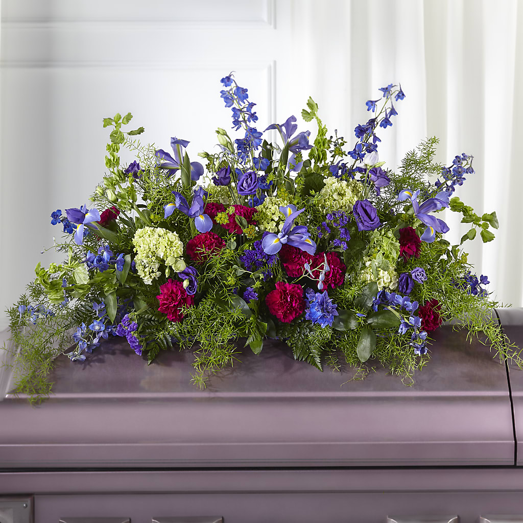 Always Treasured Casket Spray – Charlynda Fleuriste, Sherbrooke PQ