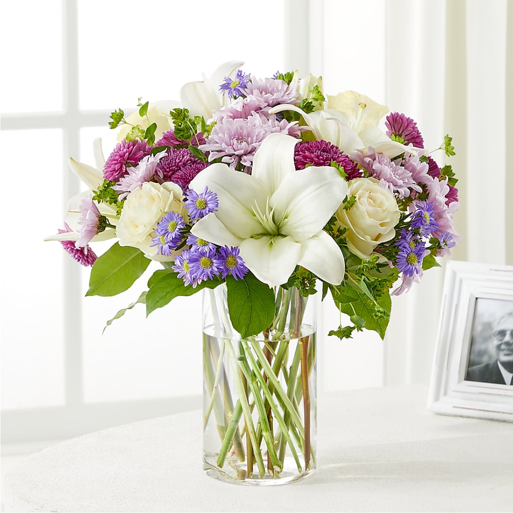 Wishing Peace Bouquet – Charlynda Fleuriste, Sherbrooke PQ