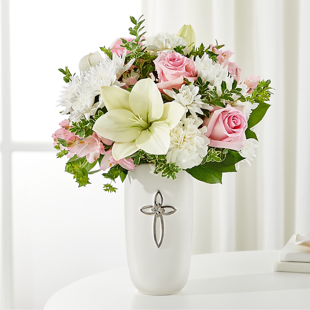 Kindly Devoted Bouquet – Charlynda Fleuriste, Sherbrooke PQ