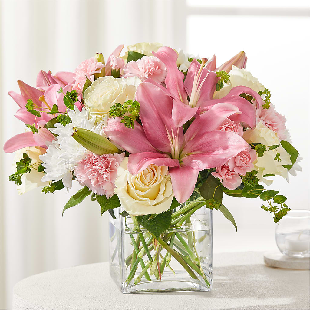 By Your Side Bouquet – Charlynda Fleuriste, Sherbrooke PQ