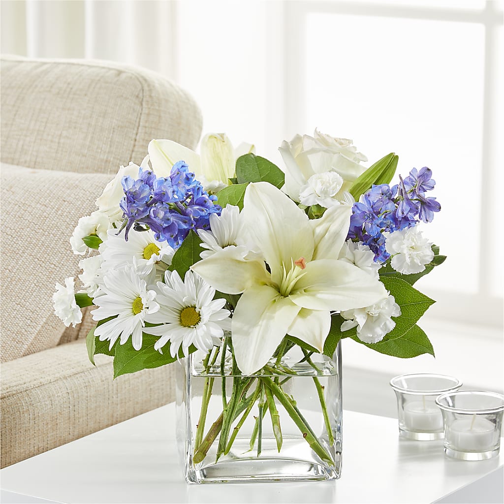 Restored Bouquet – Charlynda Fleuriste, Sherbrooke PQ