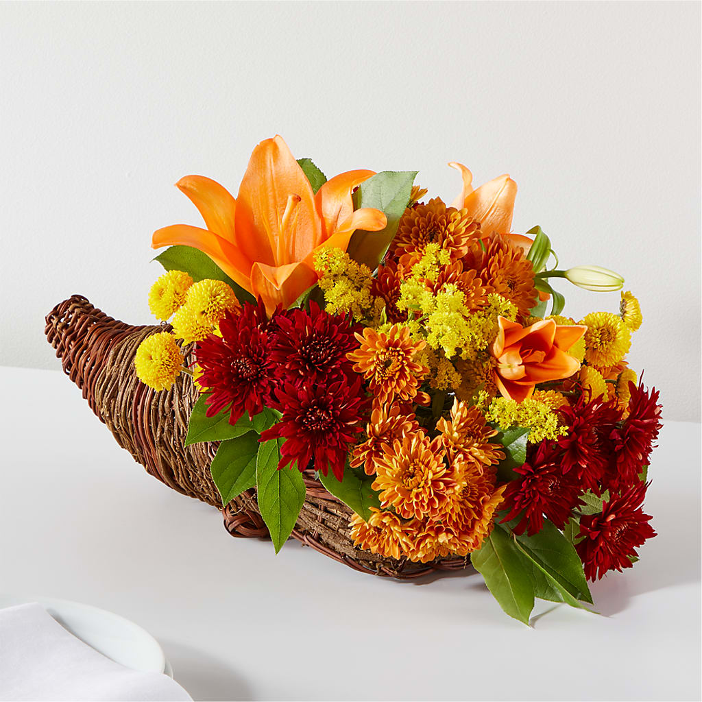 Bouquet of Blessings Cornucopia – Charlynda Fleuriste, Sherbrooke PQ
