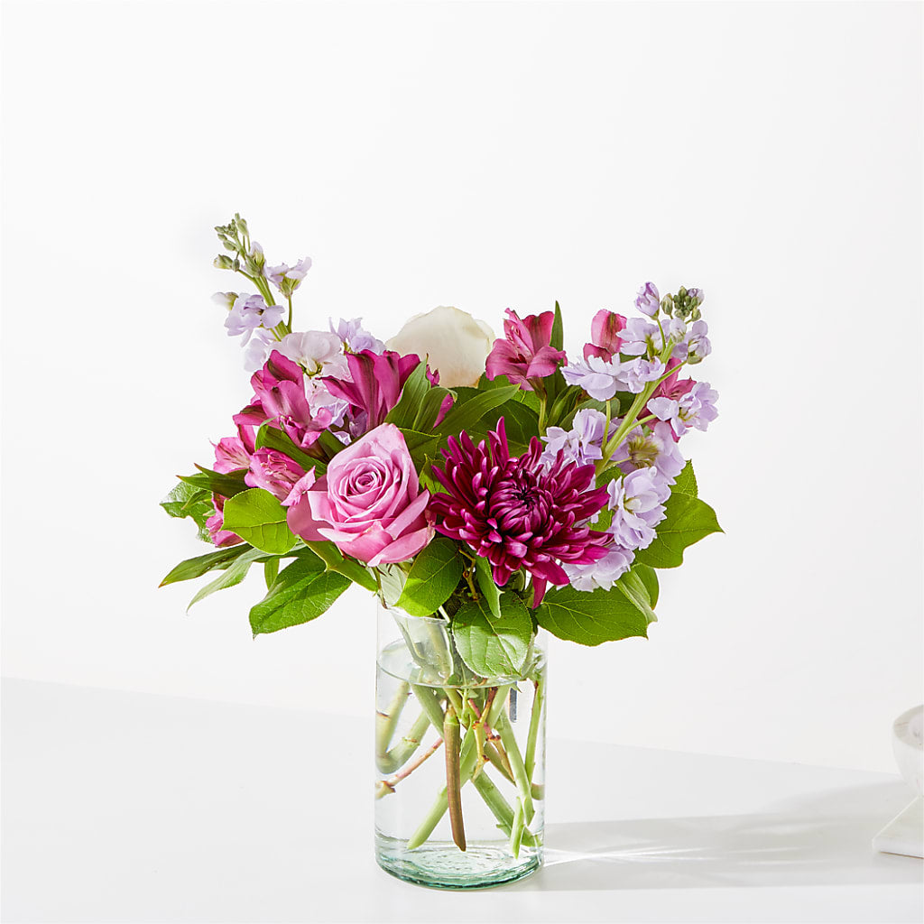 Amethyst Dreams Bouquet – Charlynda Fleuriste, Sherbrooke PQ