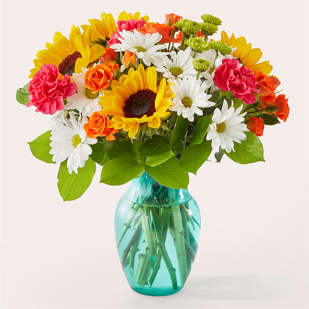 Sun-drenched Blooms Bouquet – Charlynda Fleuriste, Sherbrooke PQ
