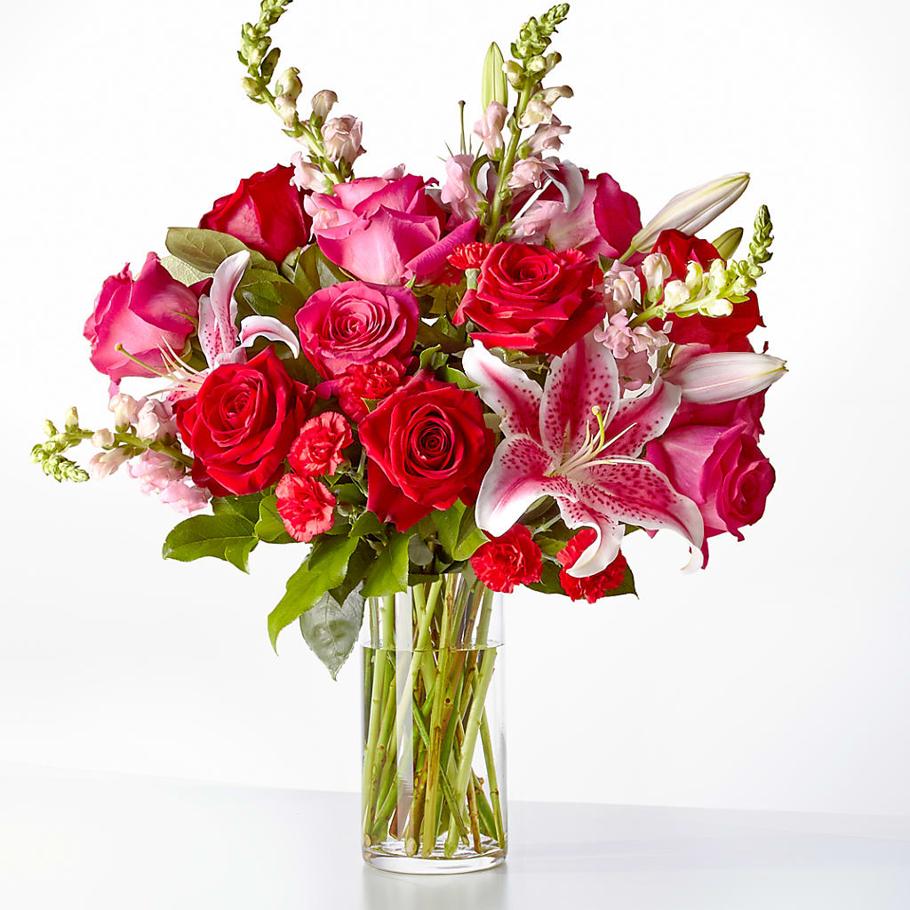 Love at First Sight Bouquet – Charlynda Fleuriste, Sherbrooke PQ