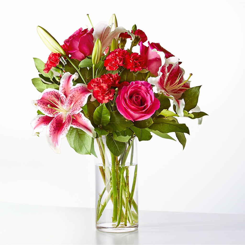 Love at First Sight Bouquet – Charlynda Fleuriste, Sherbrooke PQ