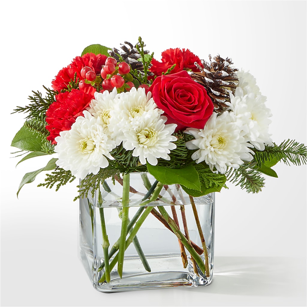 Snow Angel Bouquet – Charlynda Fleuriste, Sherbrooke PQ