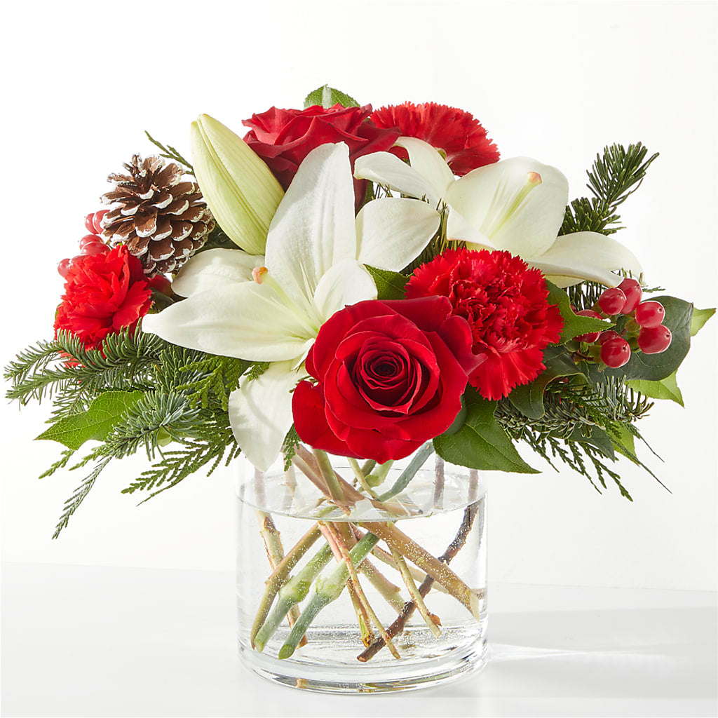 Oh So Jolly Bouquet – Charlynda Fleuriste, Sherbrooke PQ