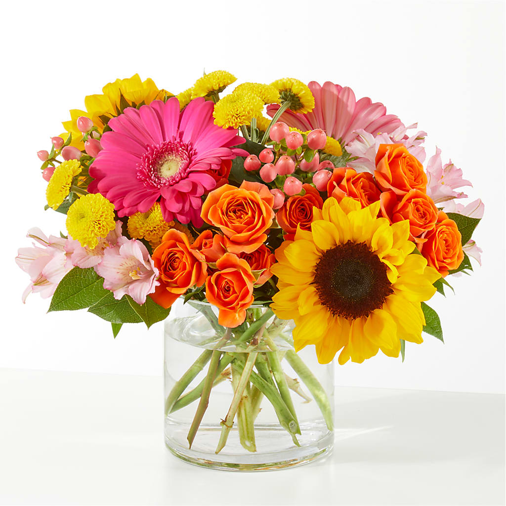 Beach Day Bouquet – Charlynda Fleuriste, Sherbrooke PQ