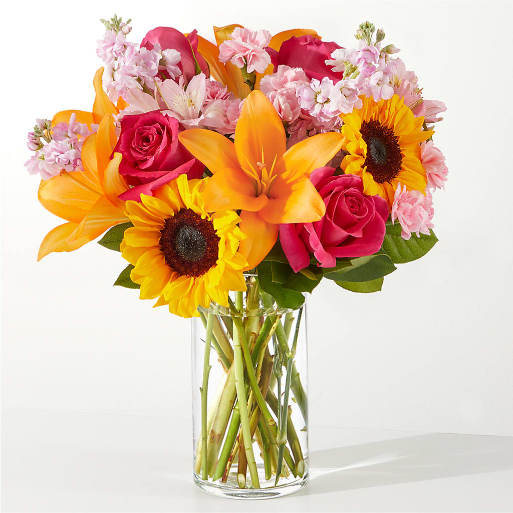 In Full Swing Bouquet – Charlynda Fleuriste, Sherbrooke PQ