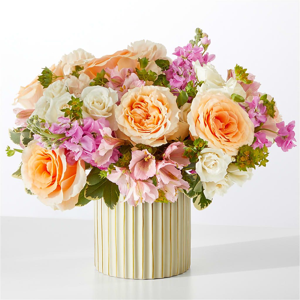 Paradise Bouquet with Ivory Vase – Charlynda Fleuriste, Sherbrooke PQ