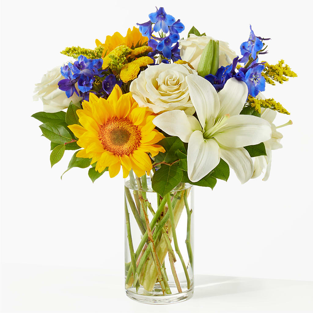Stargazing Bouquet – Charlynda Fleuriste, Sherbrooke PQ